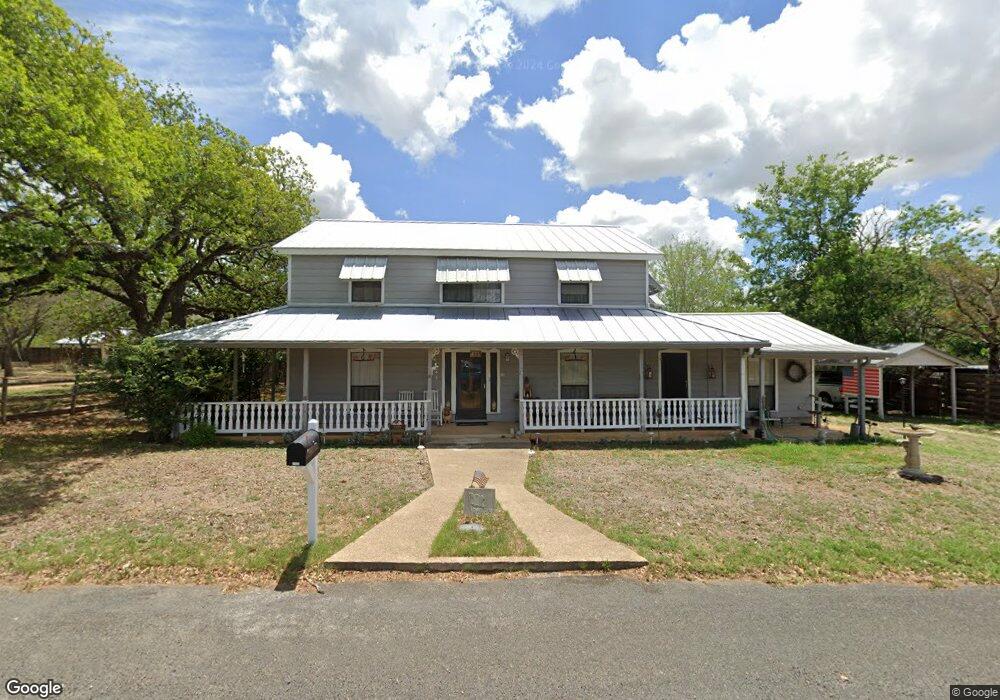 1109 N Adams St, Fredericksburg, TX 78624 - photo 1
