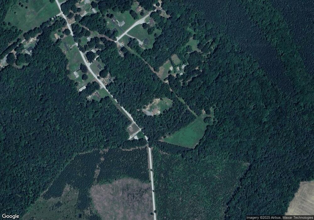 25153 Oxford Rd, Ruther Glen, VA 22546 - photo 1