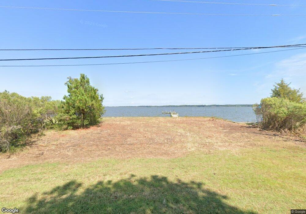 1098 Fort Lowry Ln, Dunnsville, VA 22454 - photo 1
