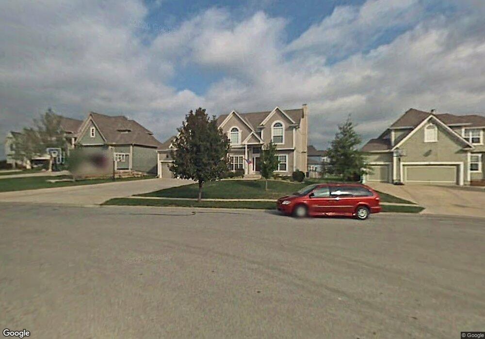 5210 Round Prairie St, Shawnee, KS 66226 - photo 1