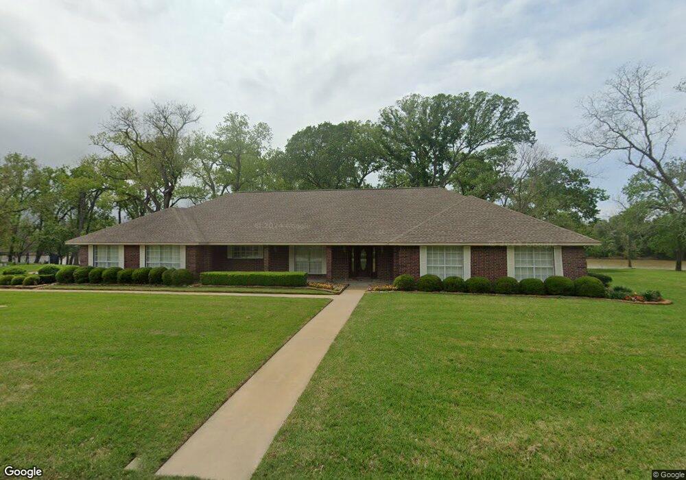 19 Riverside Dr, Bay City, TX 77414 - photo 1