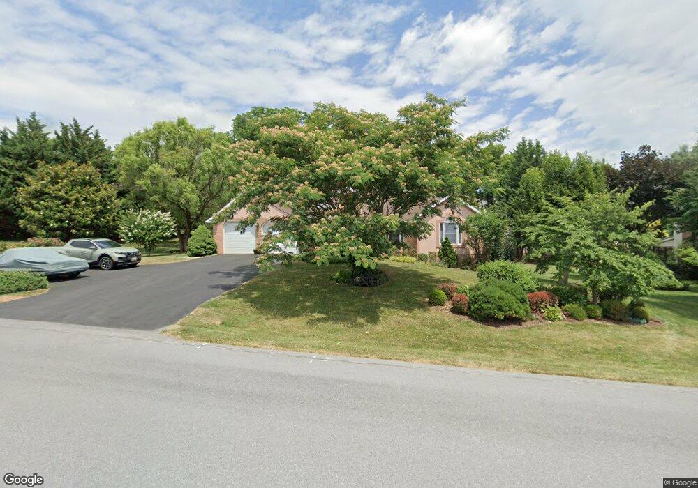 11222 Eastwood Dr, Hagerstown, MD 21742 - photo 1