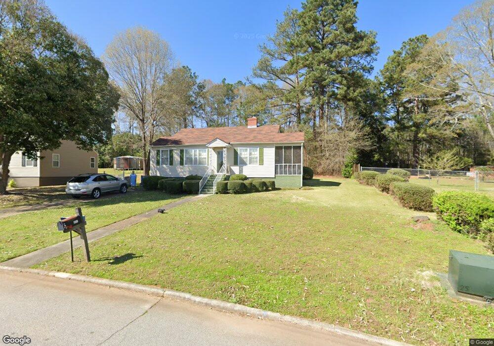 245 Beechwood Cir, Lagrange, GA 30240 - photo 1