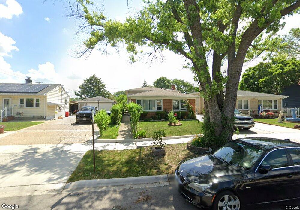 1639 Sycamore St, Des Plaines, IL 60018 - photo 1