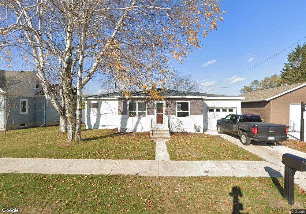 2116 43rd St, Two Rivers, WI 54241 - photo 1