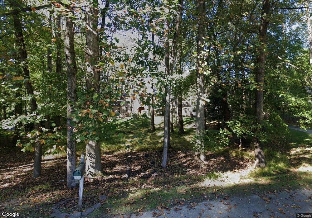 1000 Evonshire Ln, Great Falls, VA 22066 - photo 1