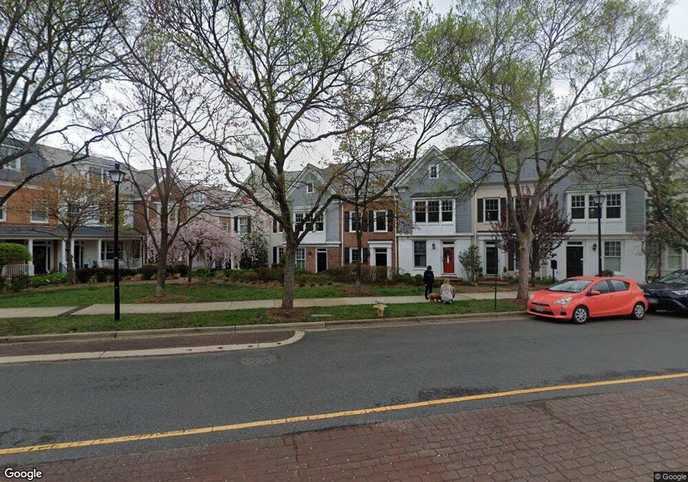 941 Powhatan St unit 626, Alexandria, VA 22314 - photo 1