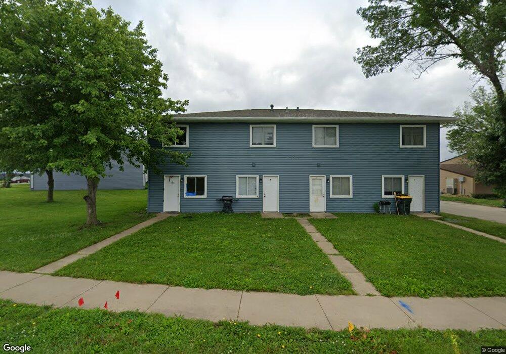 4001 21st Ave SW unit 4, Cedar Rapids, IA 52404 - photo 1