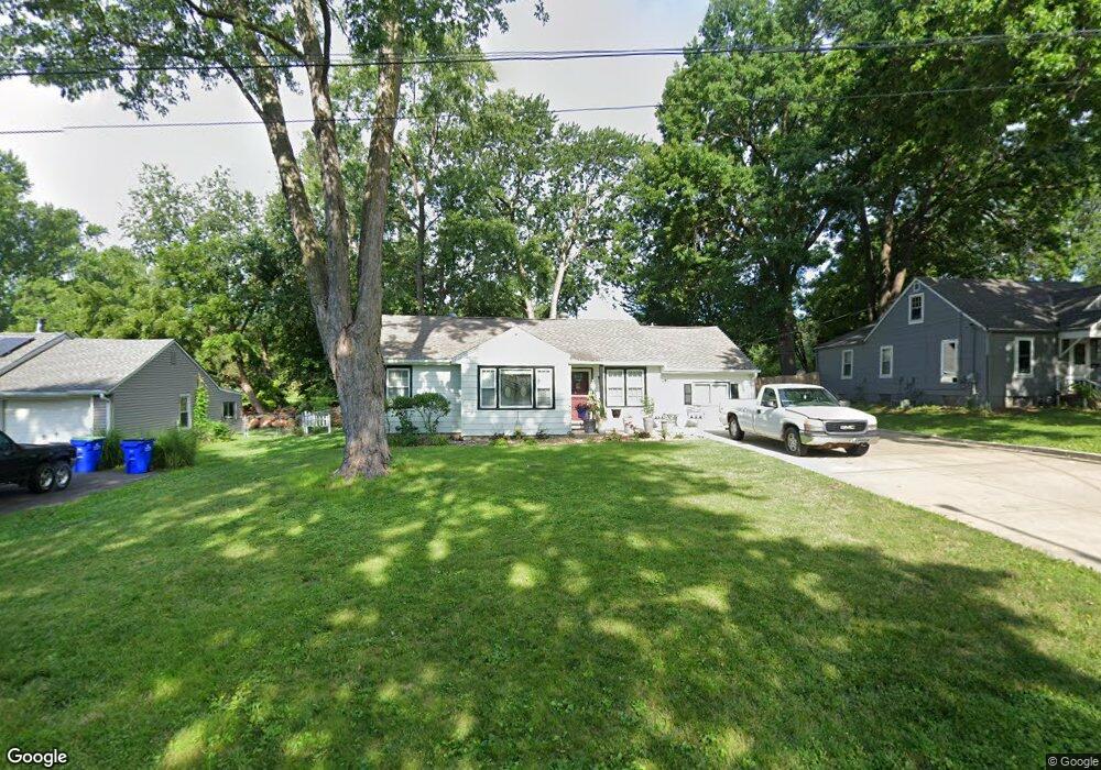 5412 Halsey St, Shawnee, KS 66216 - photo 1