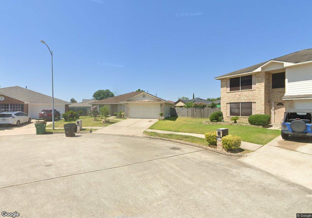 11022 Malden Dr, Houston, TX 77075 - photo 1