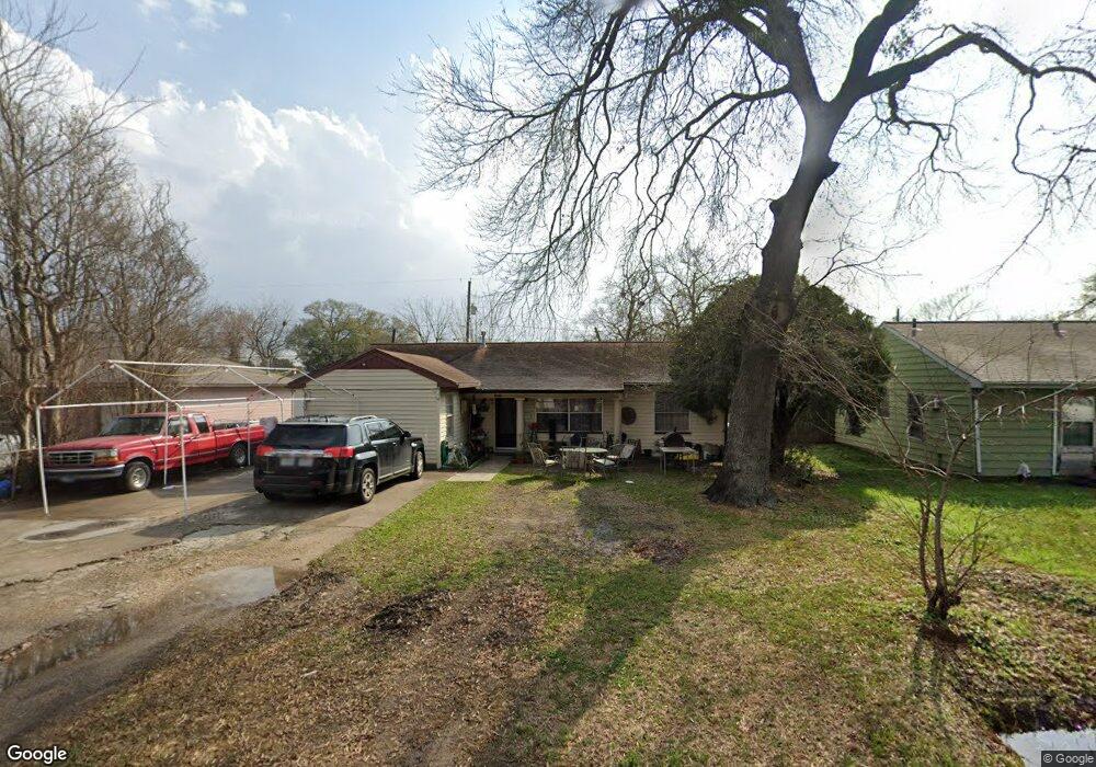 13366 Granada St, Houston, TX 77015 - photo 1
