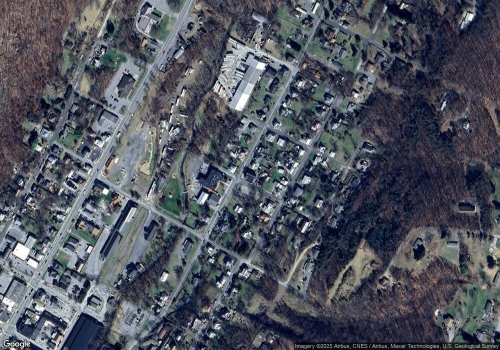 266 Harrison Ave, Berkeley Springs, WV 25411 - photo 1