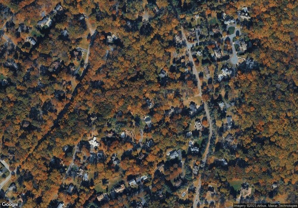 8 Tulip Ln, Holmdel, NJ 07733 - photo 1