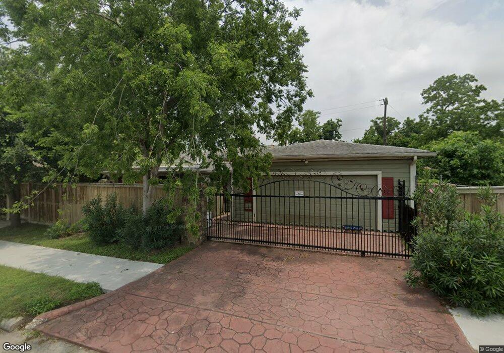 10920 Bentley St, Houston, TX 77093 - photo 1