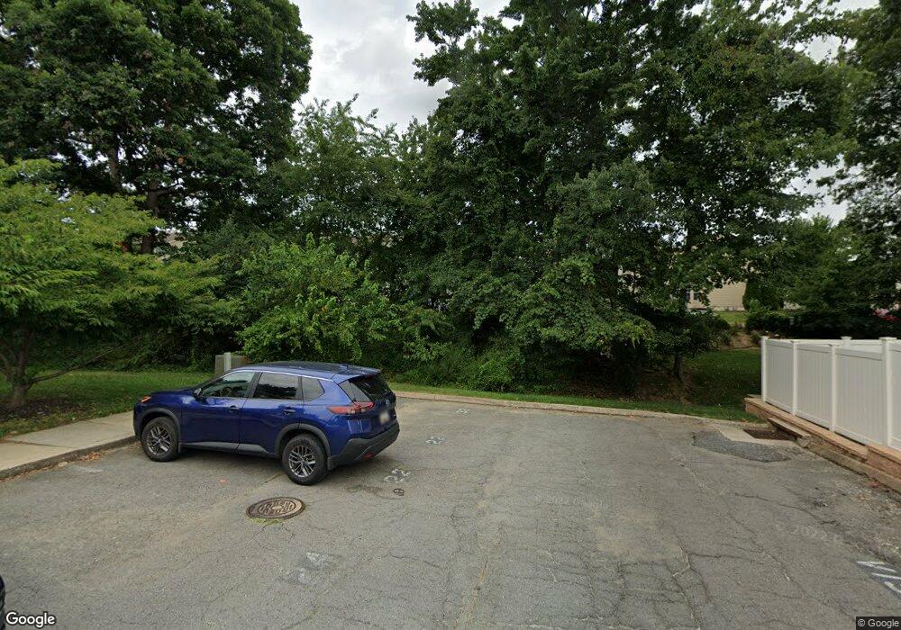 5320 Kelmscot Rd, Rosedale, MD 21237 - photo 1