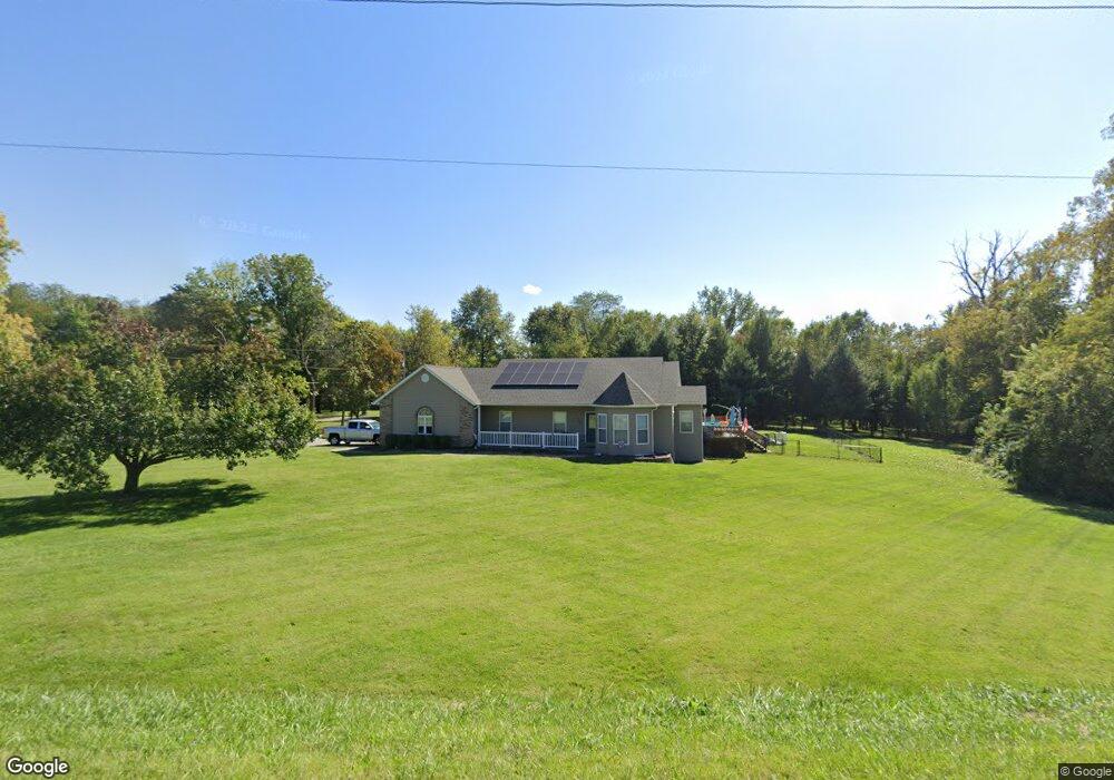 650 Troy Rd, Collinsville, IL 62234 - photo 1