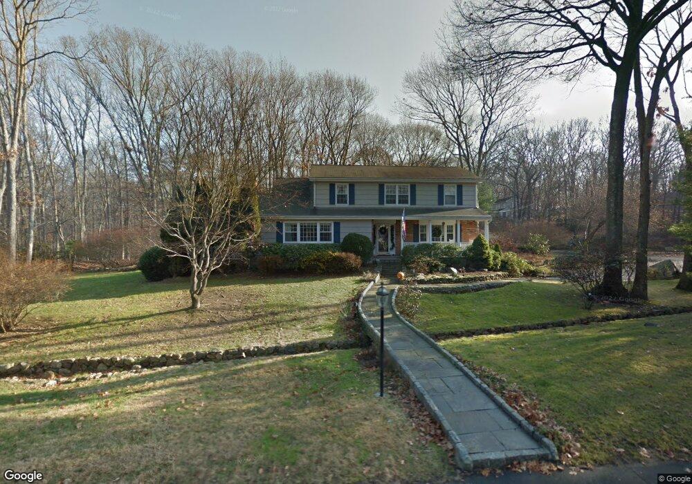 15 Littlebrook Rd N, Darien, CT 06820 - photo 1