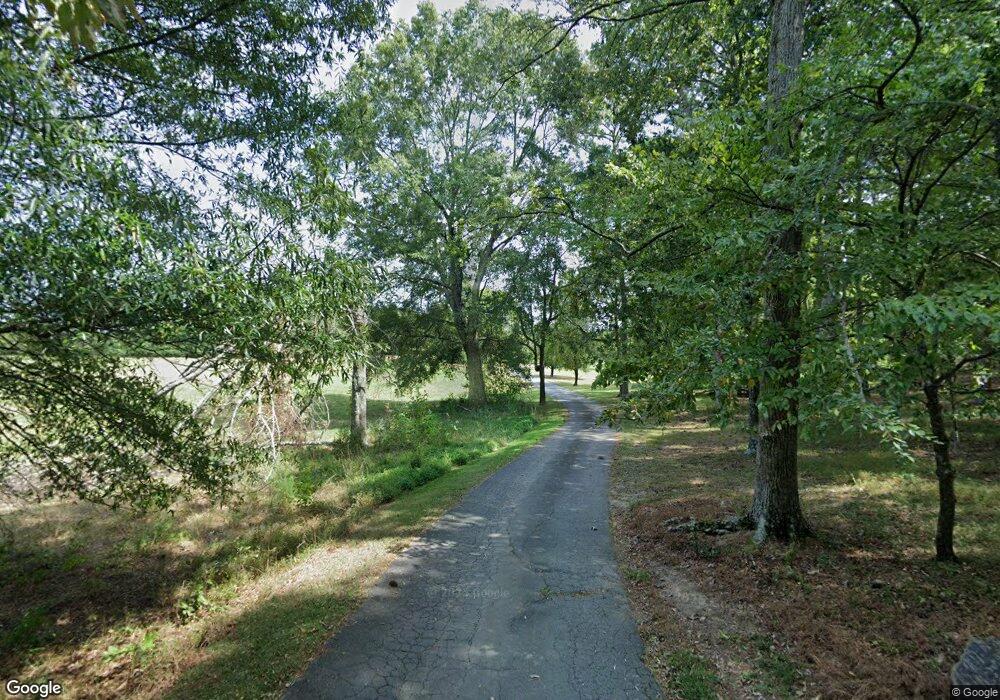 290 Cumberland Dr NE, Calhoun, GA 30701 - photo 1