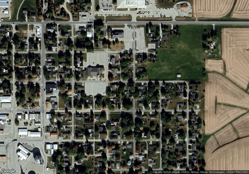 906 3rd St, Sully, IA 50251 - photo 1