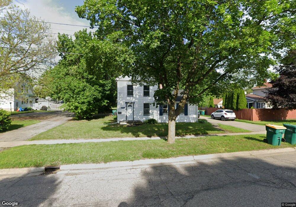215 N Maple St, Flushing, MI 48433 - photo 1