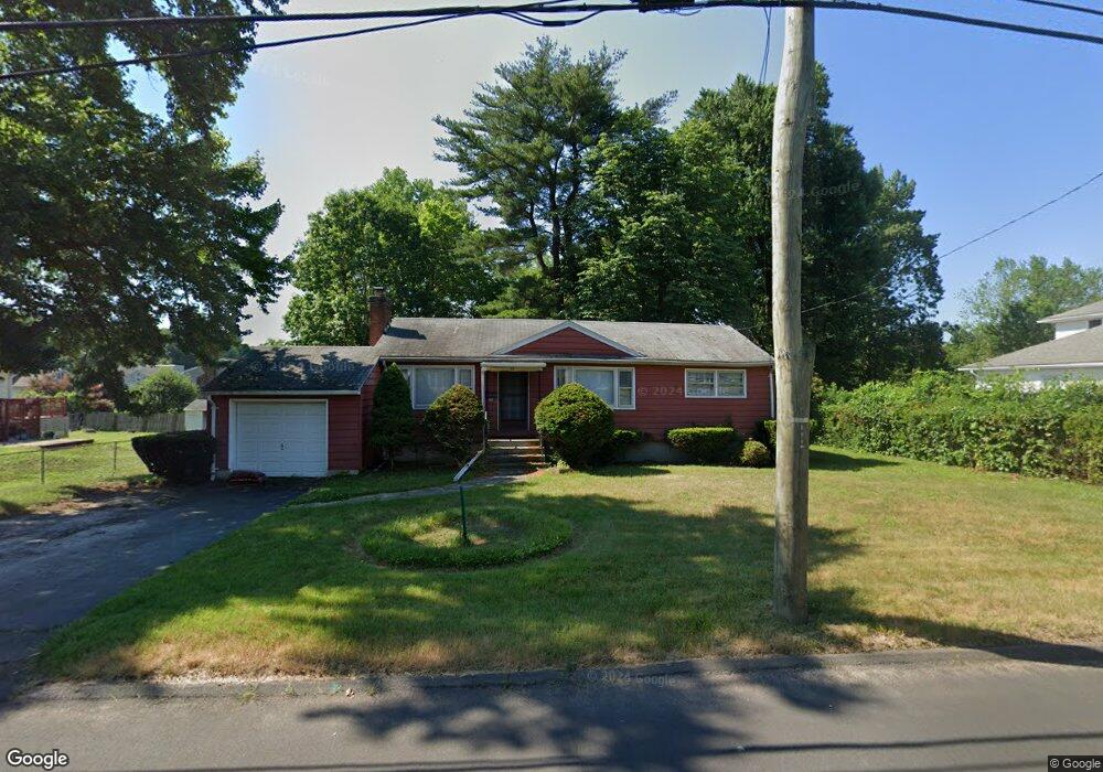 55 Gilbert Ave, Bloomfield, CT 06002 - photo 1