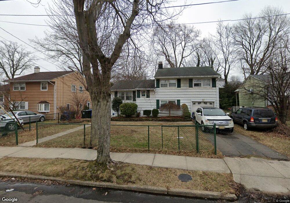 33 Burnham Dr, Fords, NJ 08863 - photo 1