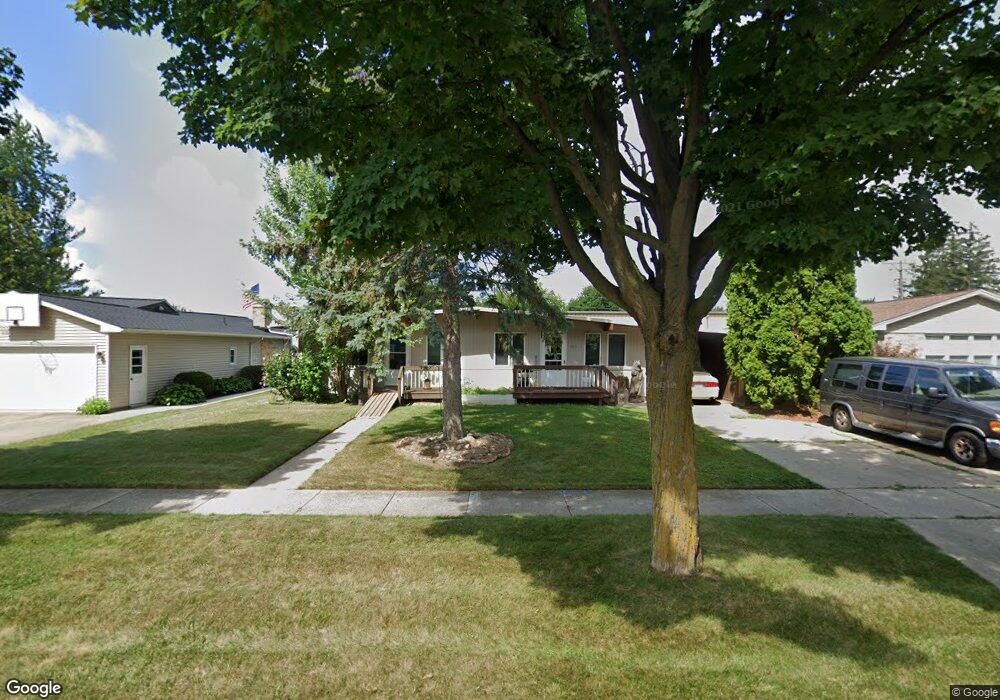 346 Kern St, Frankenmuth, MI 48734 - photo 1