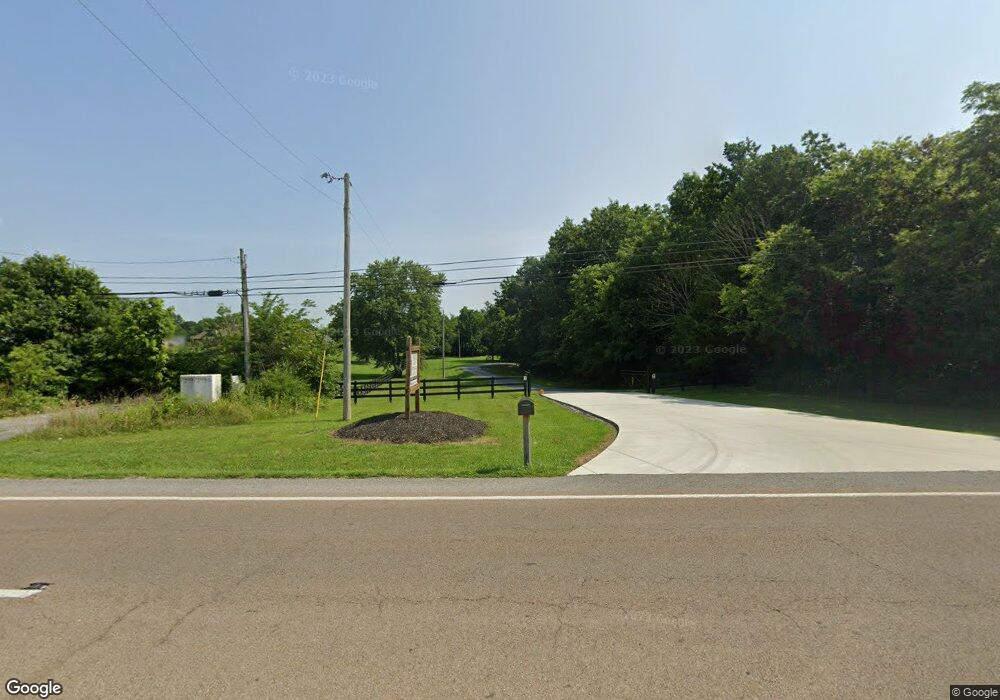 1320 Union St, Shelbyville, TN 37160 - photo 1