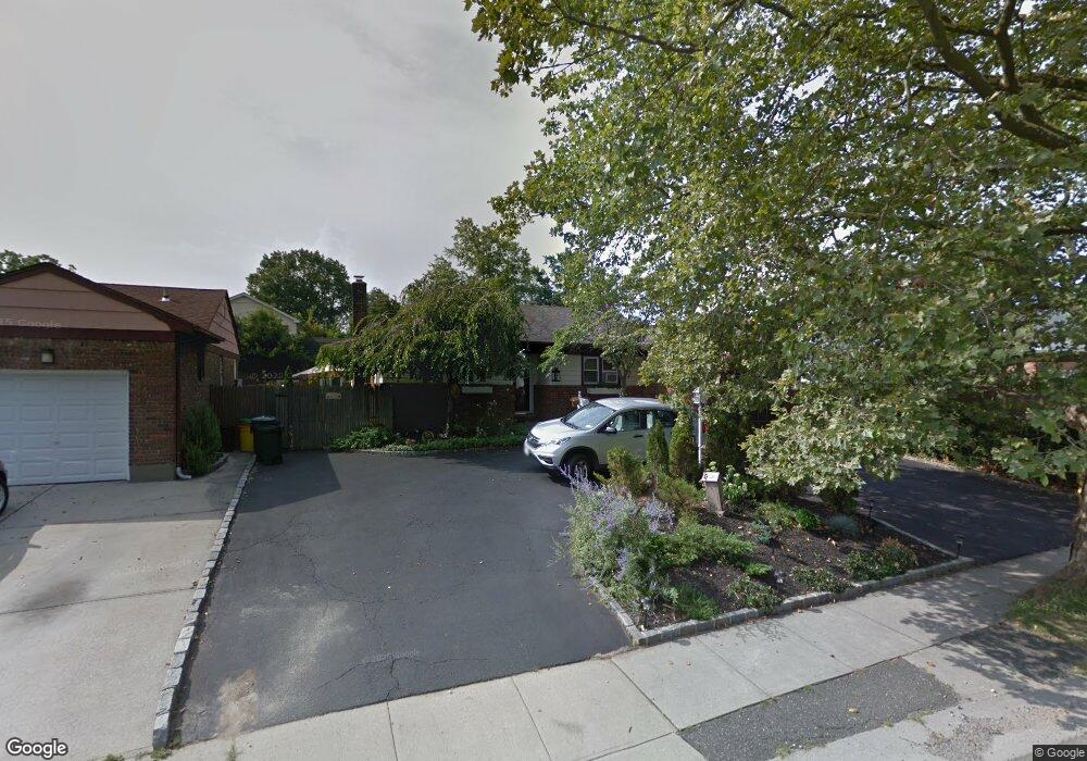 1563 Peninsula Blvd, Hewlett, NY 11557 - photo 1