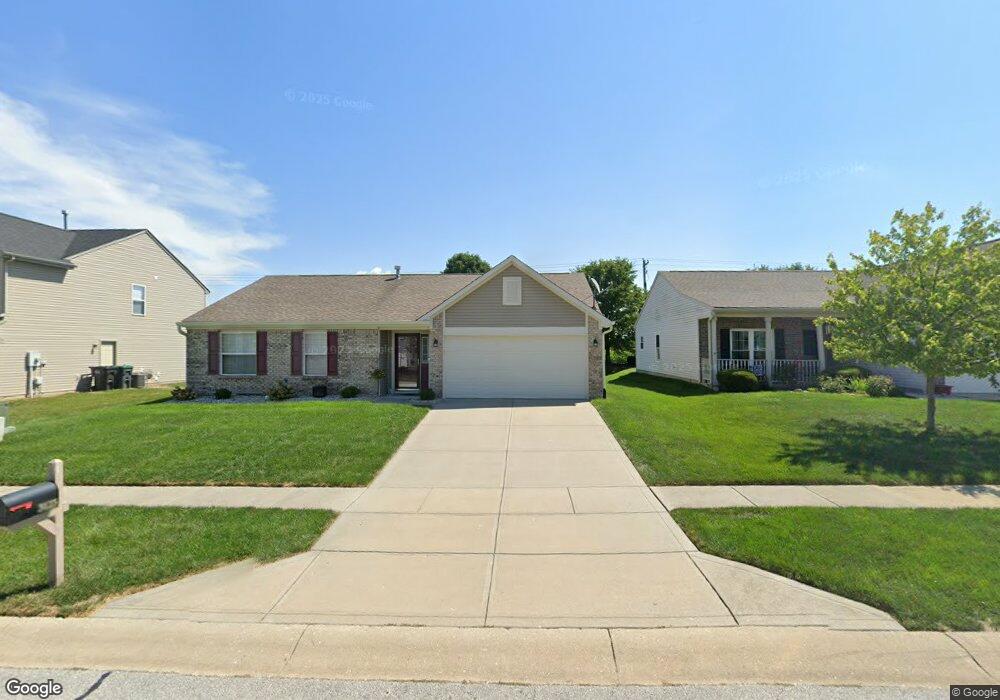 3123 Lodgepole Dr, Whiteland, IN 46184 - photo 1