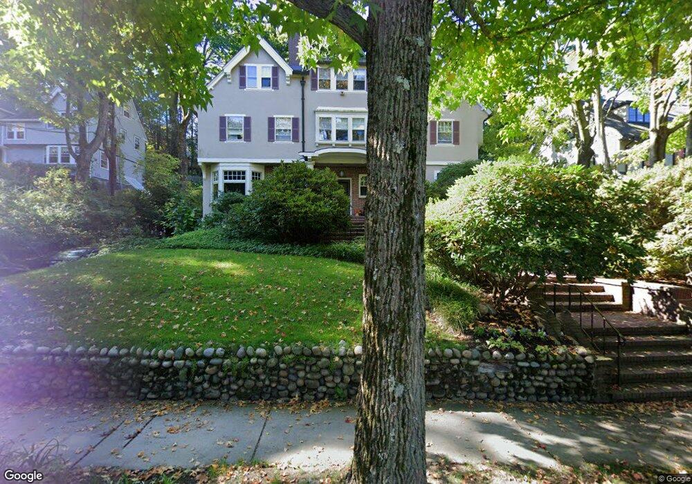 220 Buckminster Rd, Brookline, MA 02445 - photo 1