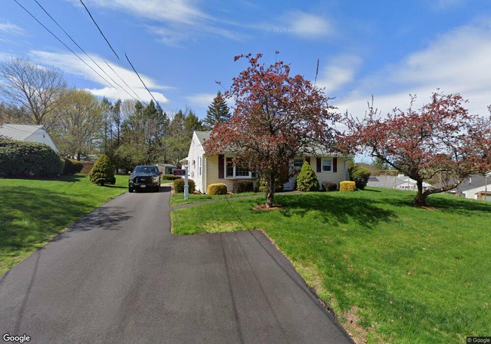 22 Janebar Cir, Framingham, MA 01701 - photo 1