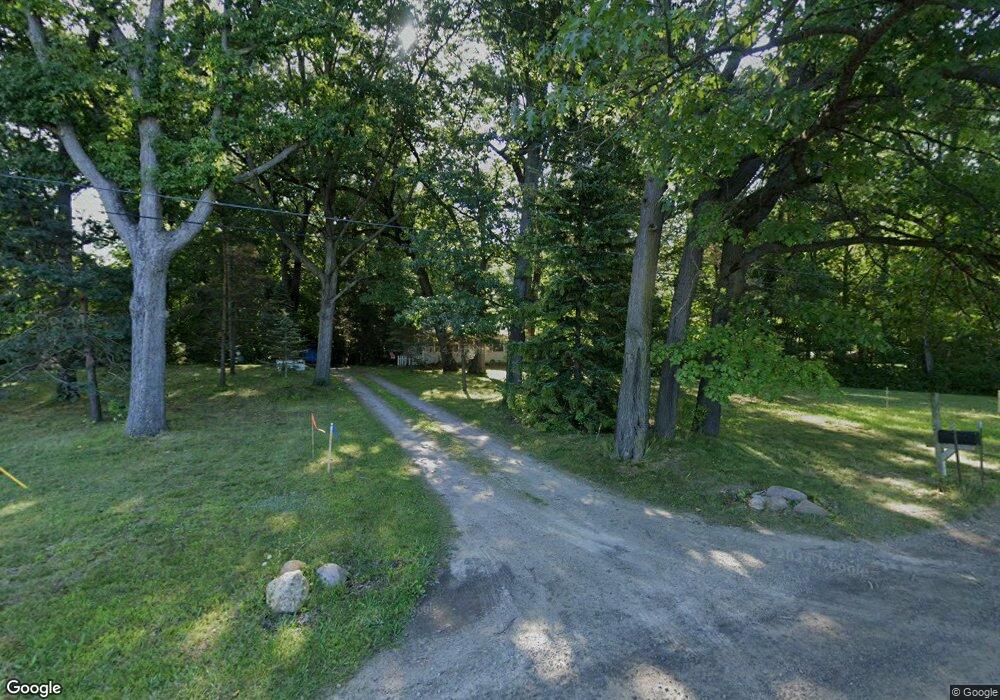 14670 Maxwell Rd, Carleton, MI 48117 - photo 1