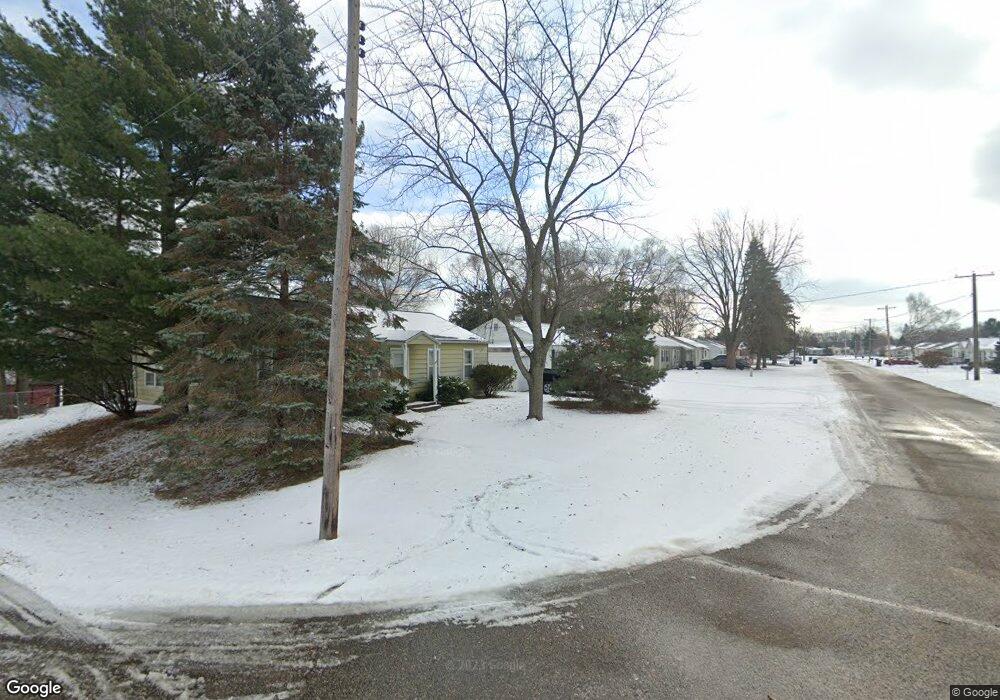 393 2nd St N, Oscoda, MI 48750 - photo 1