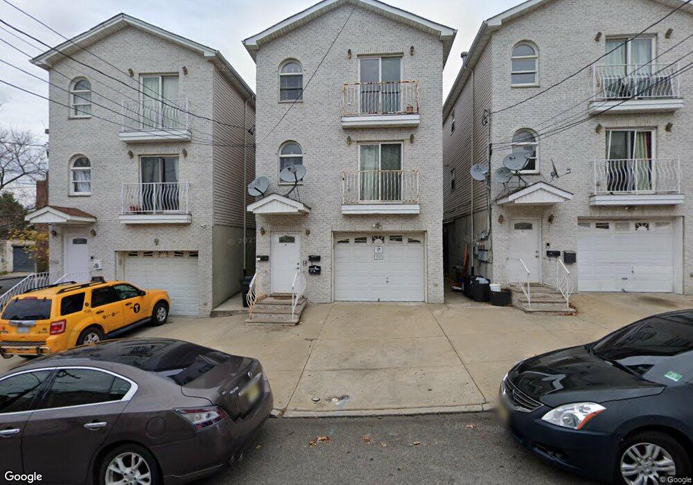 198 Orient Ave unit 1, Jersey City, NJ 07305 - photo 1