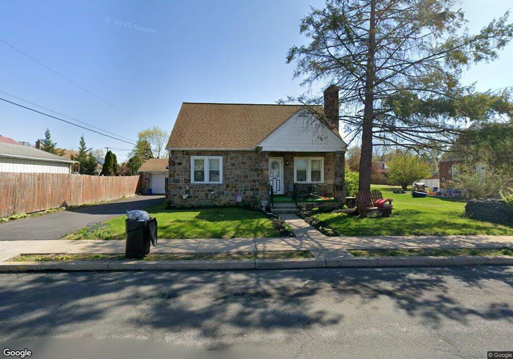 3415 Mckently St, Reading, PA 19605 - photo 1