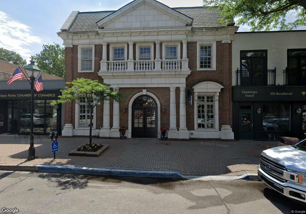 102 Kercheval Ave unit 3, Grosse Pointe Farms, MI 48236 - photo 1