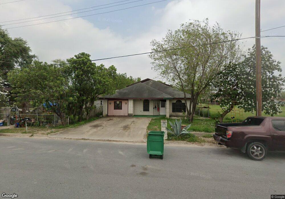 125 E Hawk Ave, Pharr, TX 78577 - photo 1