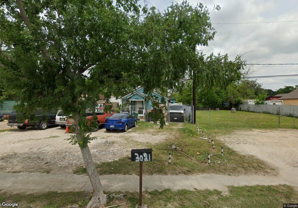 3021 E Crosstimbers St, Houston, TX 77093 - photo 1
