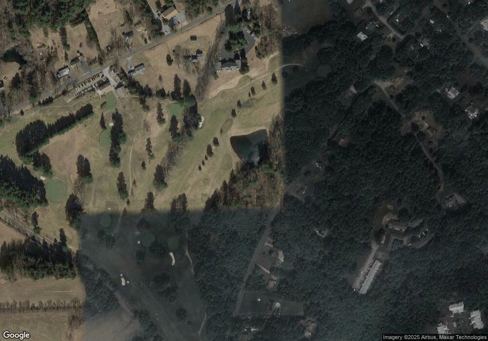 8 Fairways Cir, Woodstock, CT 06281 - photo 1