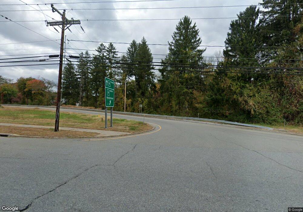 66 W Elm St, Deep River, CT 06417 - photo 1