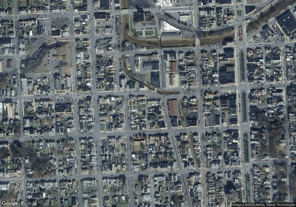 414 W Chestnut St, Shamokin, PA 17872 - photo 1