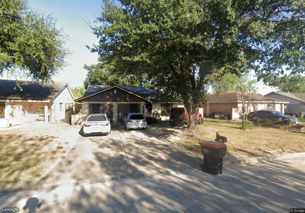 10546 Lakebrook Dr, Houston, TX 77038 - photo 1