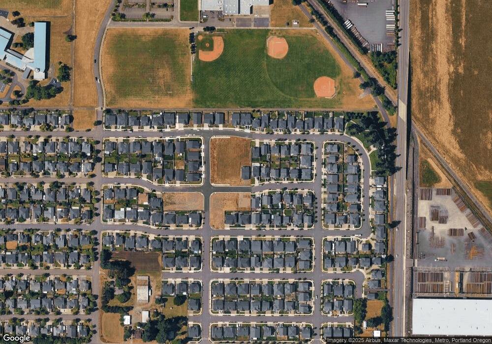 2078 SE 10th Place, Canby, OR 97013 - photo 1