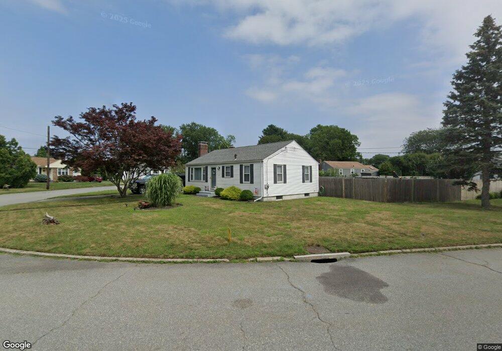 120 Poplar Dr, Cranston, RI 02920 - photo 1