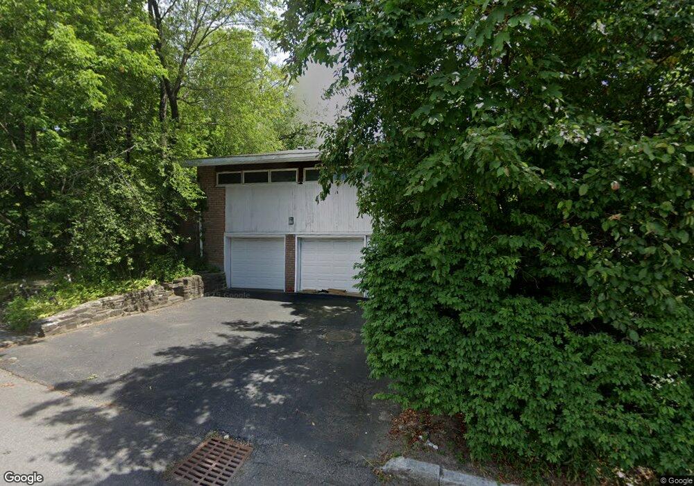 137 Hackett Blvd, Albany, NY 12208 - photo 1
