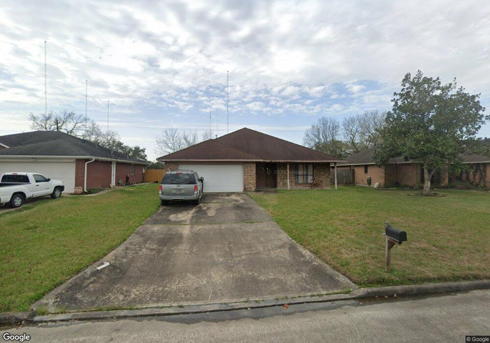 440 Dovedale Ln, Alvin, TX 77511 - photo 1