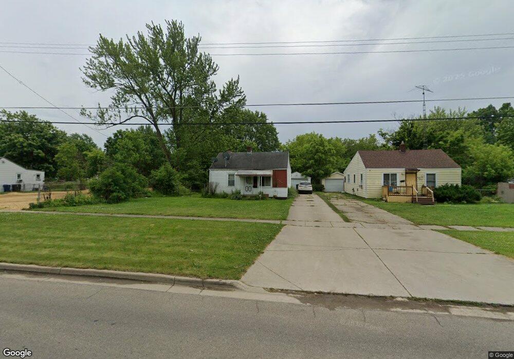 3326 Leith St, Flint, MI 48506 - photo 1