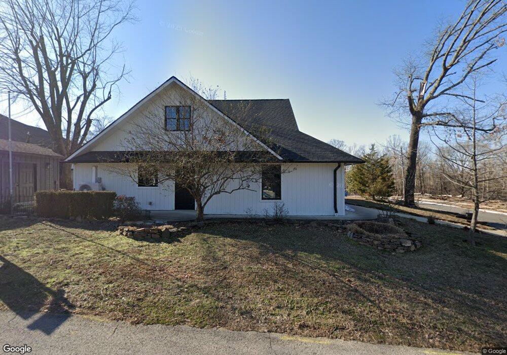 909 NW C St, Bentonville, AR 72712 - photo 1