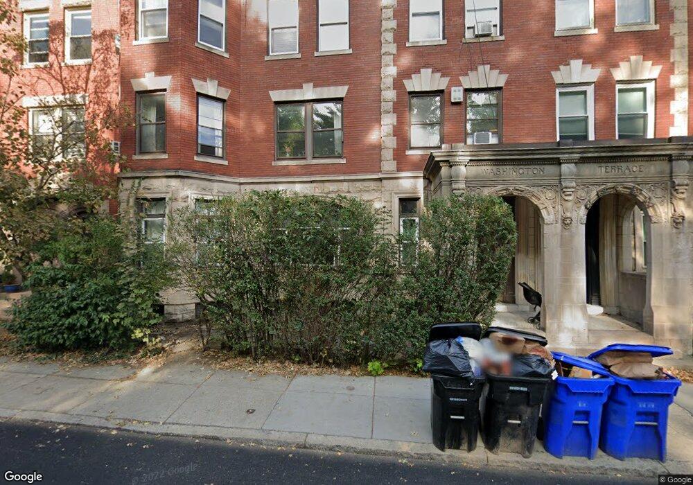 485 Washington St unit 4, Brookline, MA 02446 - photo 1